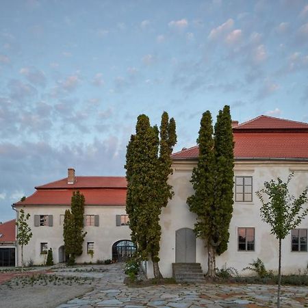 Kocanda Kravsko Hotel Exterior photo